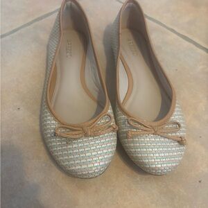 Fezzo Women's Tan and Cream Loafers